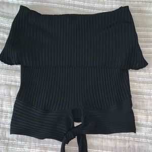 BCBGMaxazria Crop top